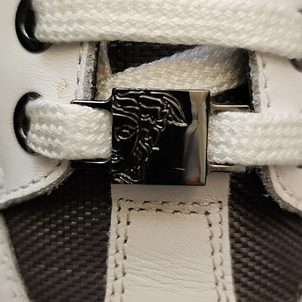 Versace Collection! - Picture 2 of 8